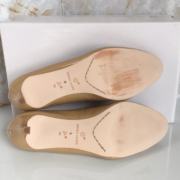 70% Beige Patent Leather Women’s Pumps - Picture 7 of 8